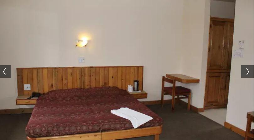 Hotel Manali Continental Екстер'єр фото