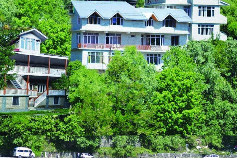 Hotel Manali Continental Екстер'єр фото